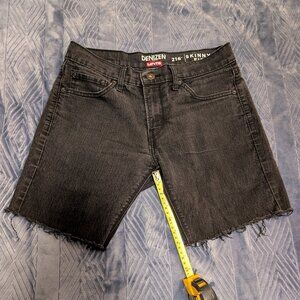 Denizen Levi's 6" inseam skinny fit 216 black cutoff denim jean shorts